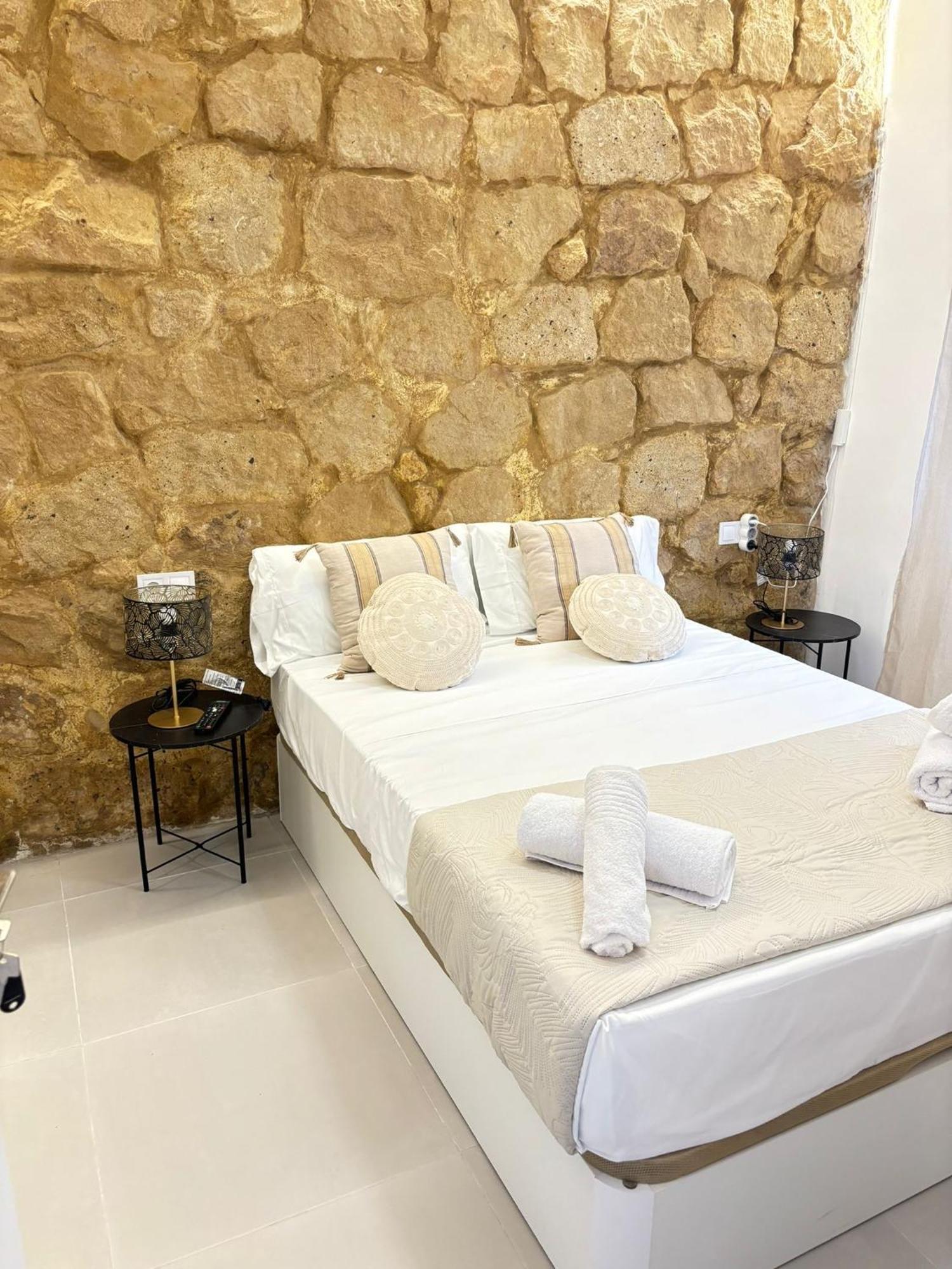 Carolinas Suites By Coqueto Alicante Exterior foto
